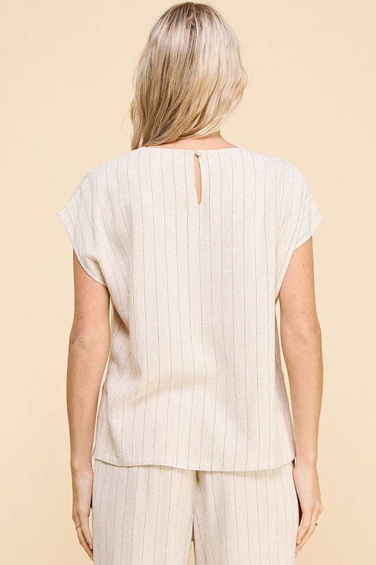 PINSTRIPE VNECK HIGH-LOW TOP