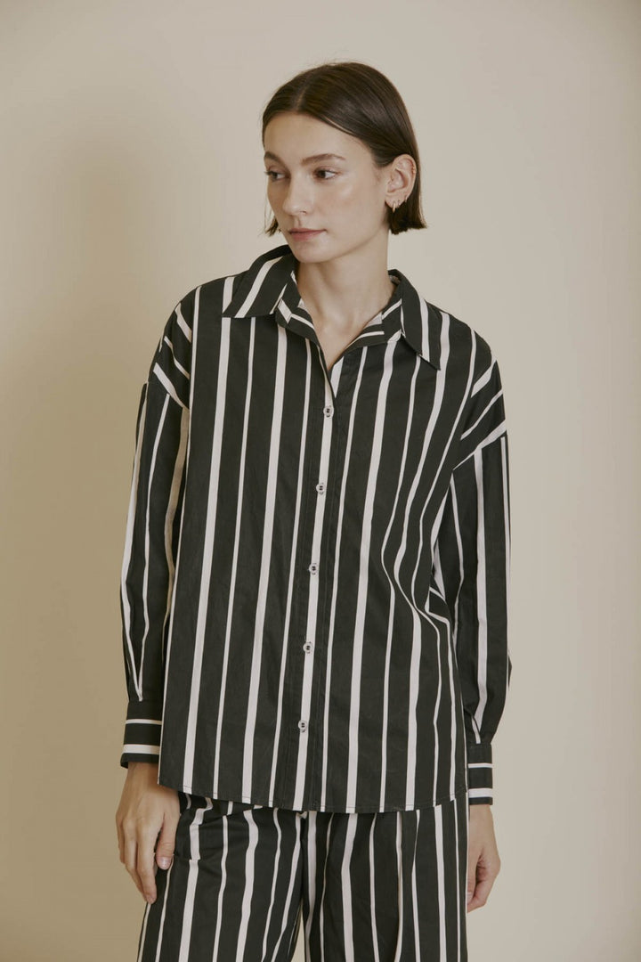 STRIPED POPLIN BUTTON DOWN
